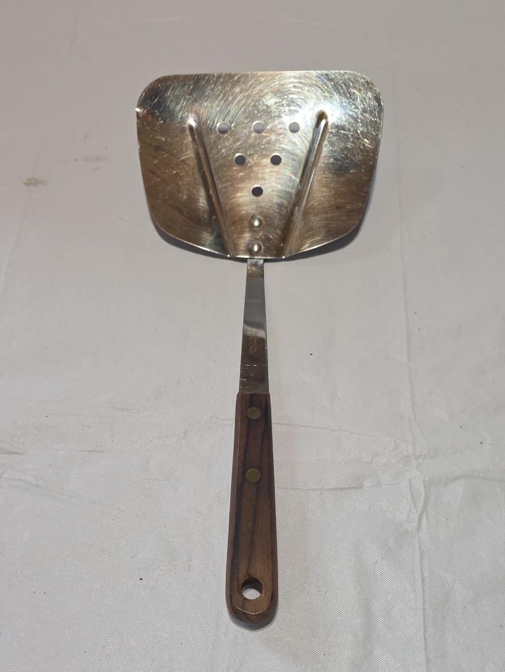 Robinson USA VTG Stainless Steel Slotted Spatula Wooden Handle